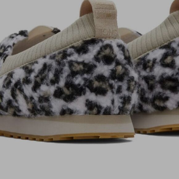 Toms Womens Alpargata Resident Egret Snow Leopard Fleece shoes - Picture 2 of 8